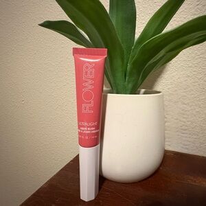 FLOWER Beauty Ultralight Liquid Blush in CHEEKY